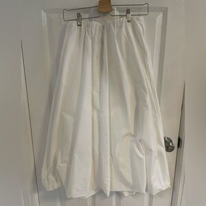 White midi skirt